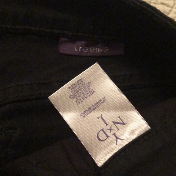 NWOT NYDJ black jeans/leggings with sparkly beaded tuxedo stripe down leg - Picture 4 of 9